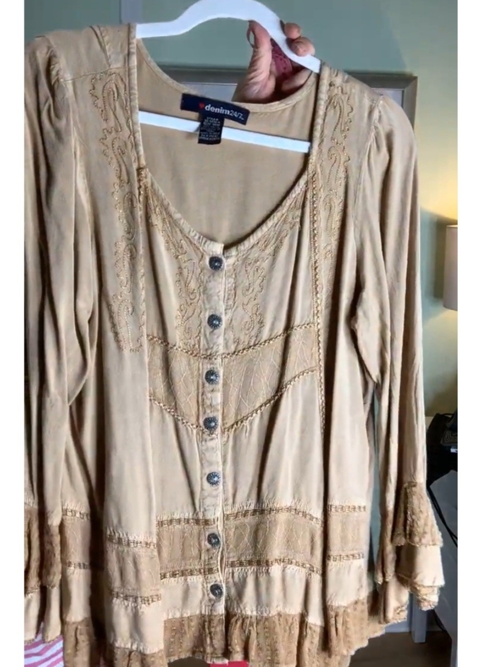 Denim 24/7 Beige Embroidered Button-Front Tunic Top